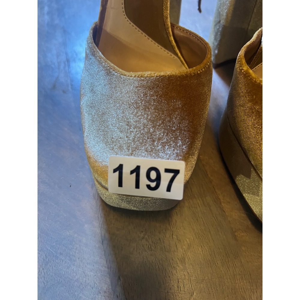 GB Womens Platform Heels Velvet Square Toe Gold 8.5M - Picture 5 of 5
